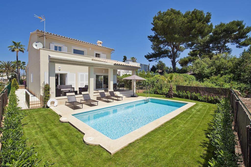 Moderno Chalet en Es Barcarés, Alcudia