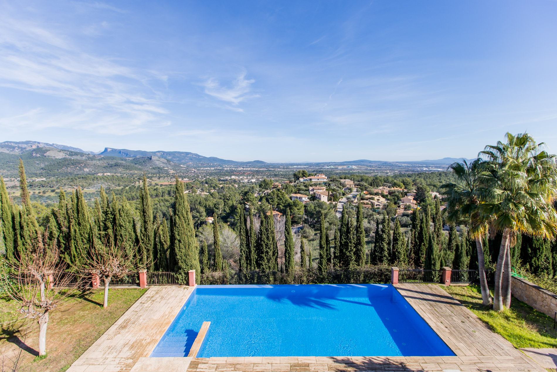 Casa con piscina en alquiler en Esporles