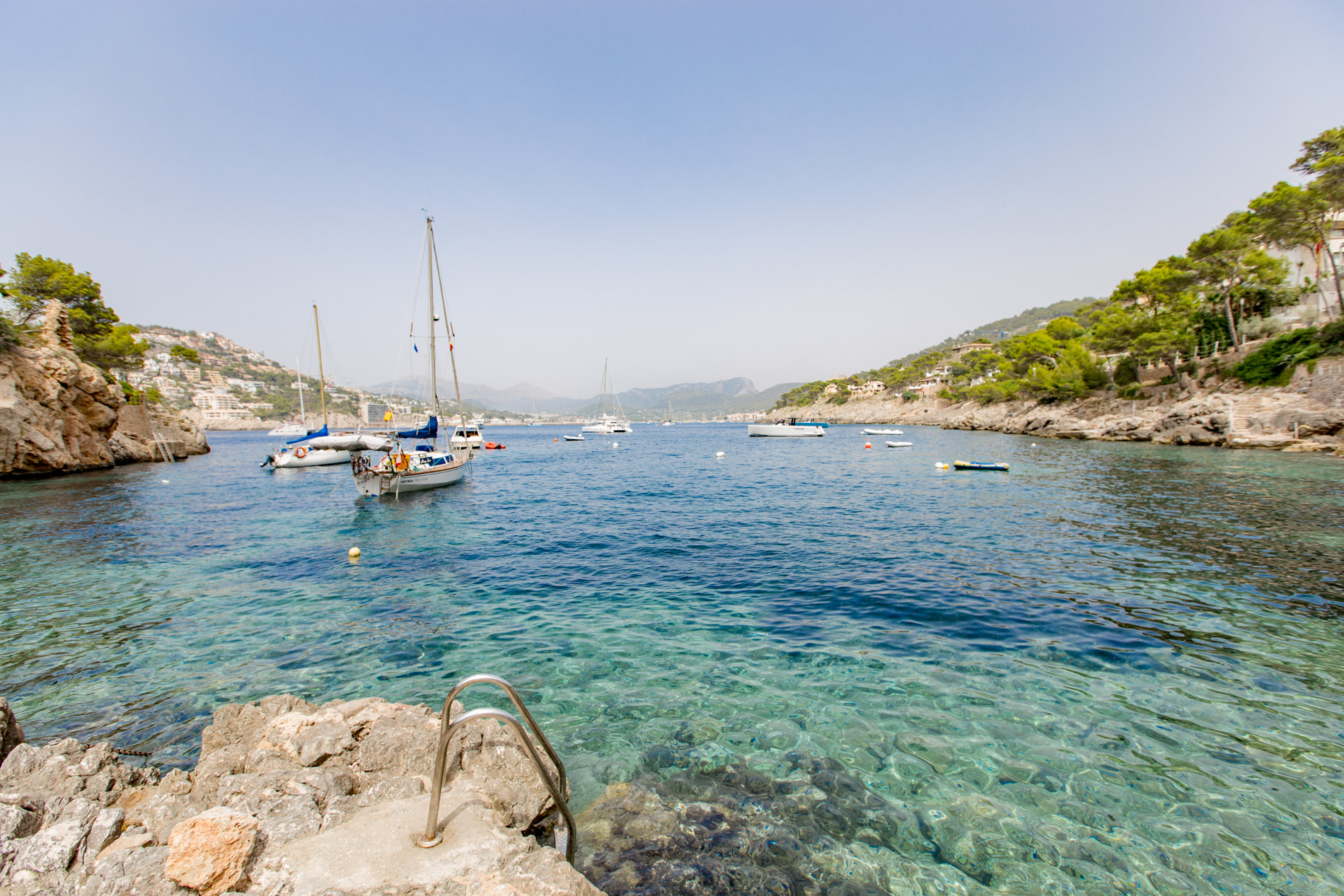 Casa en primera linea a reformar en Puerto de Andratx