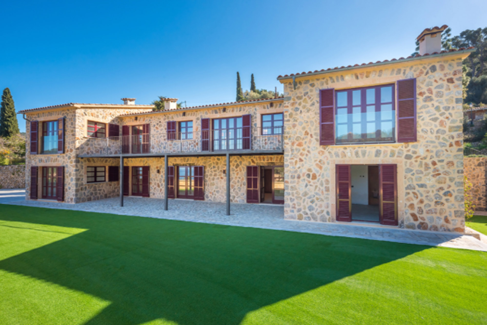 Villa de lujo con casa de invitados, vistas al mar y SPA en Estellencs