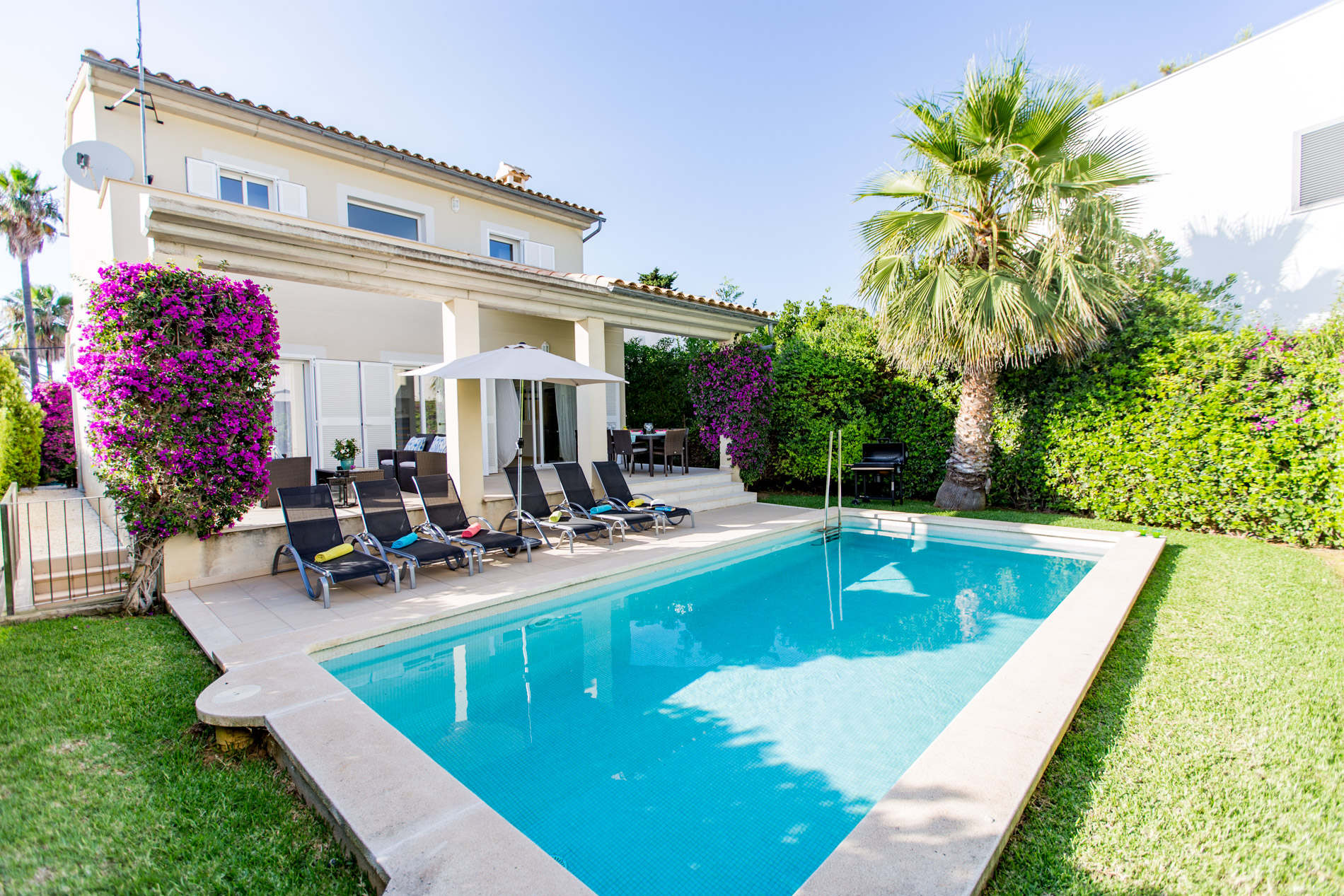 Villa muy cerca del mar en Alcudia