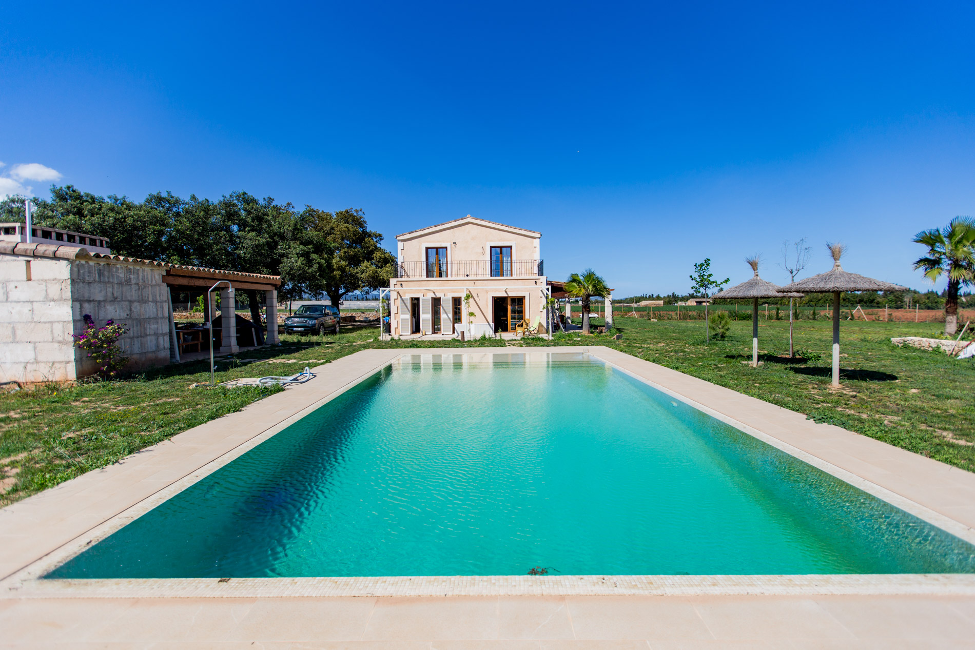 Finca de nueva construcción a 15 minutos de Playa de Muro en Inca