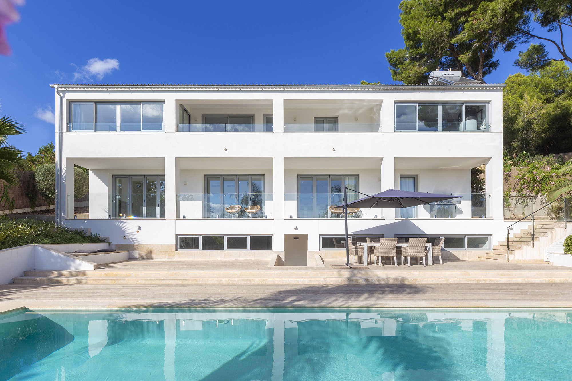 Modern villa, completely renovated, with sea views in Costa d'en Blanes