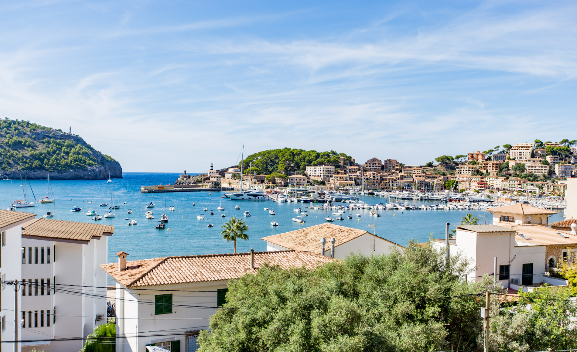 Apartamento de estilo mediterráneo con vistas fantásticas al Puerto de Soller