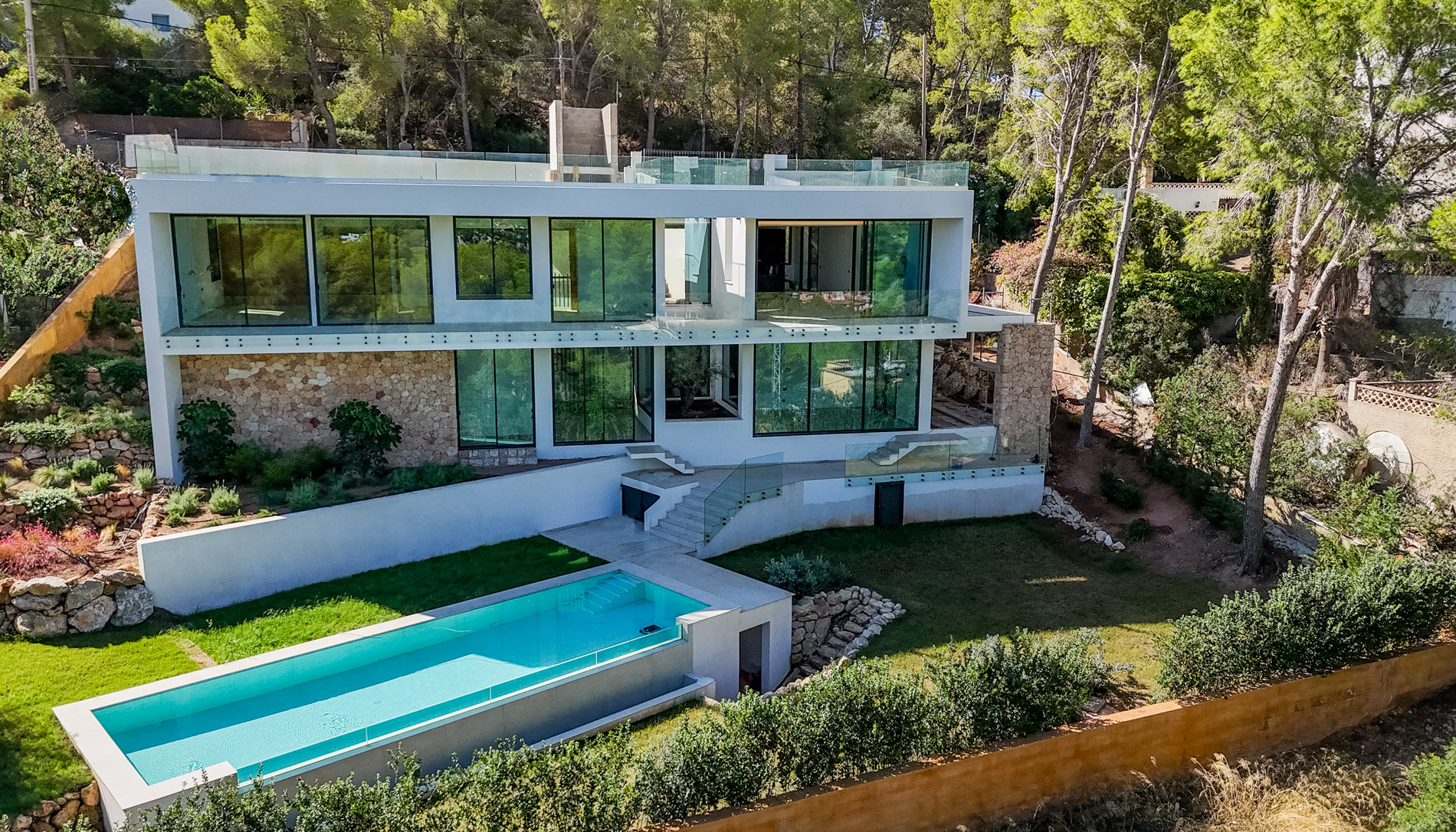 Villa moderna con vistas despejadas a las montañas en Santa Ponsa