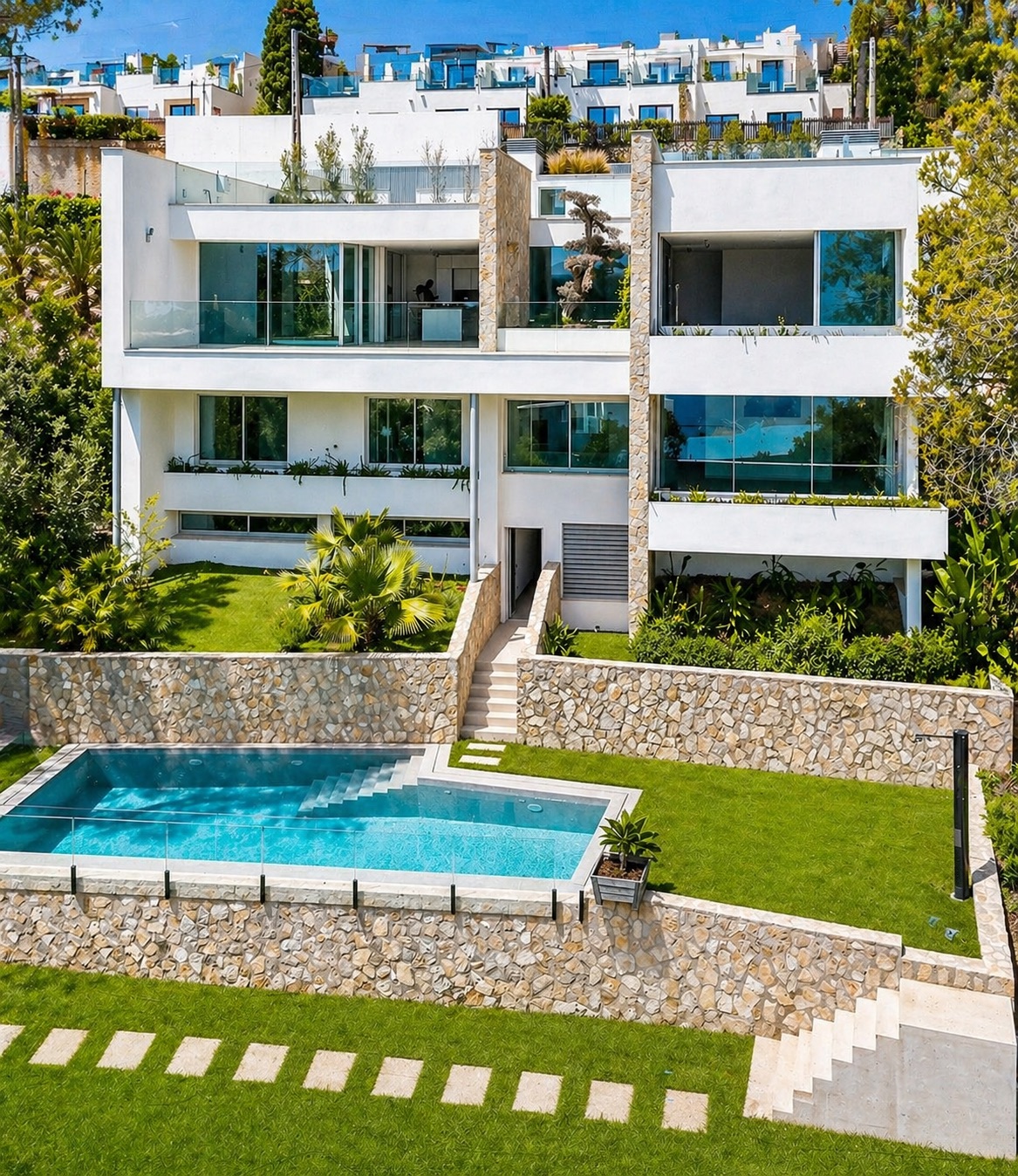 Modern newly built villa overlooking the bay of Santa Ponsa